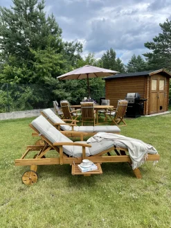 Ulkokalusteet<Beliani Aurinkotuoli Akasiapuu Vaalea Puu/Ruskeanharmaa Java