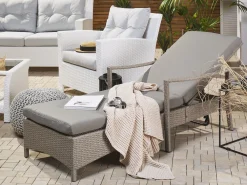 Ulkokalusteet<Beliani Aurinkotuoli Harmaa Harmaalla Istuintyynylla Vasto