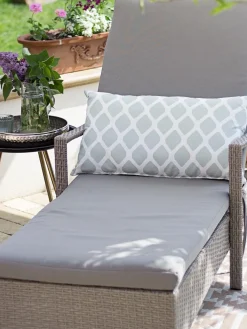 Ulkokalusteet<Beliani Aurinkotuoli Harmaa Harmaalla Istuintyynylla Vasto