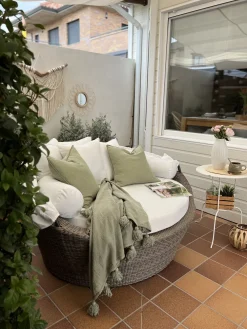 Ulkokalusteet<Beliani Aurinkovuode Polyrottinki Vaaleanruskea Sylt