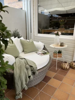 Ulkokalusteet<Beliani Aurinkovuode Polyrottinki Vaaleanruskea Sylt