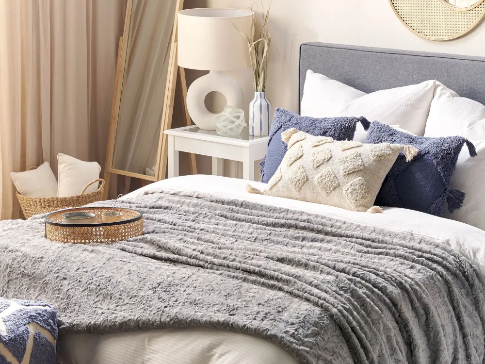 Tekstiilit<Beliani Huopa Kangas Vaaleanharmaa 200 X 220 Cm Saraswati