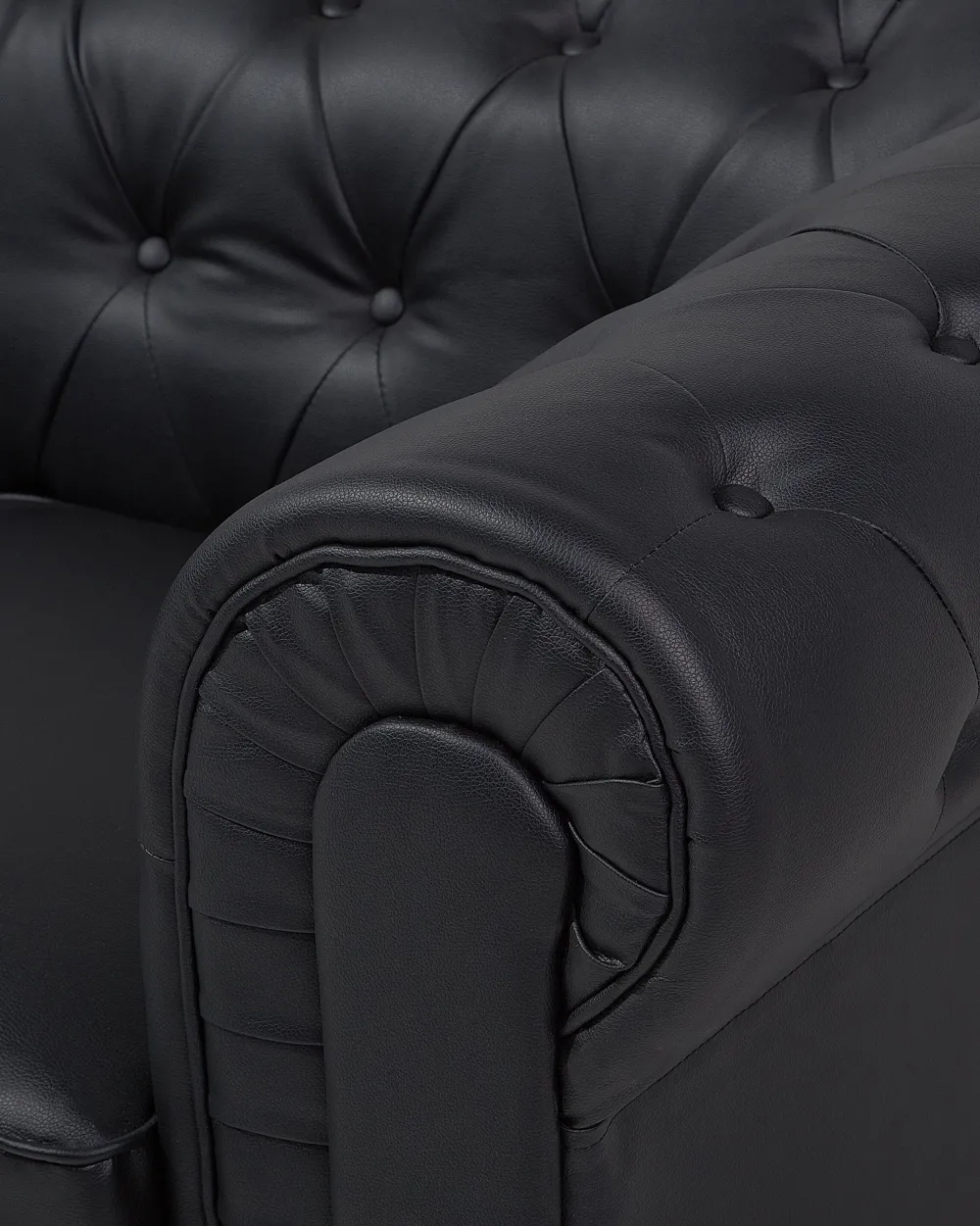 Nojatuolit<Beliani Iso Musta Keinonahkaverhoiltu Nojatuoli Chesterfield