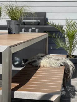 Outlet Beliani 6-Istuttava Ulkoruokailuryhma Alumiini Vaalea Puu Nardo