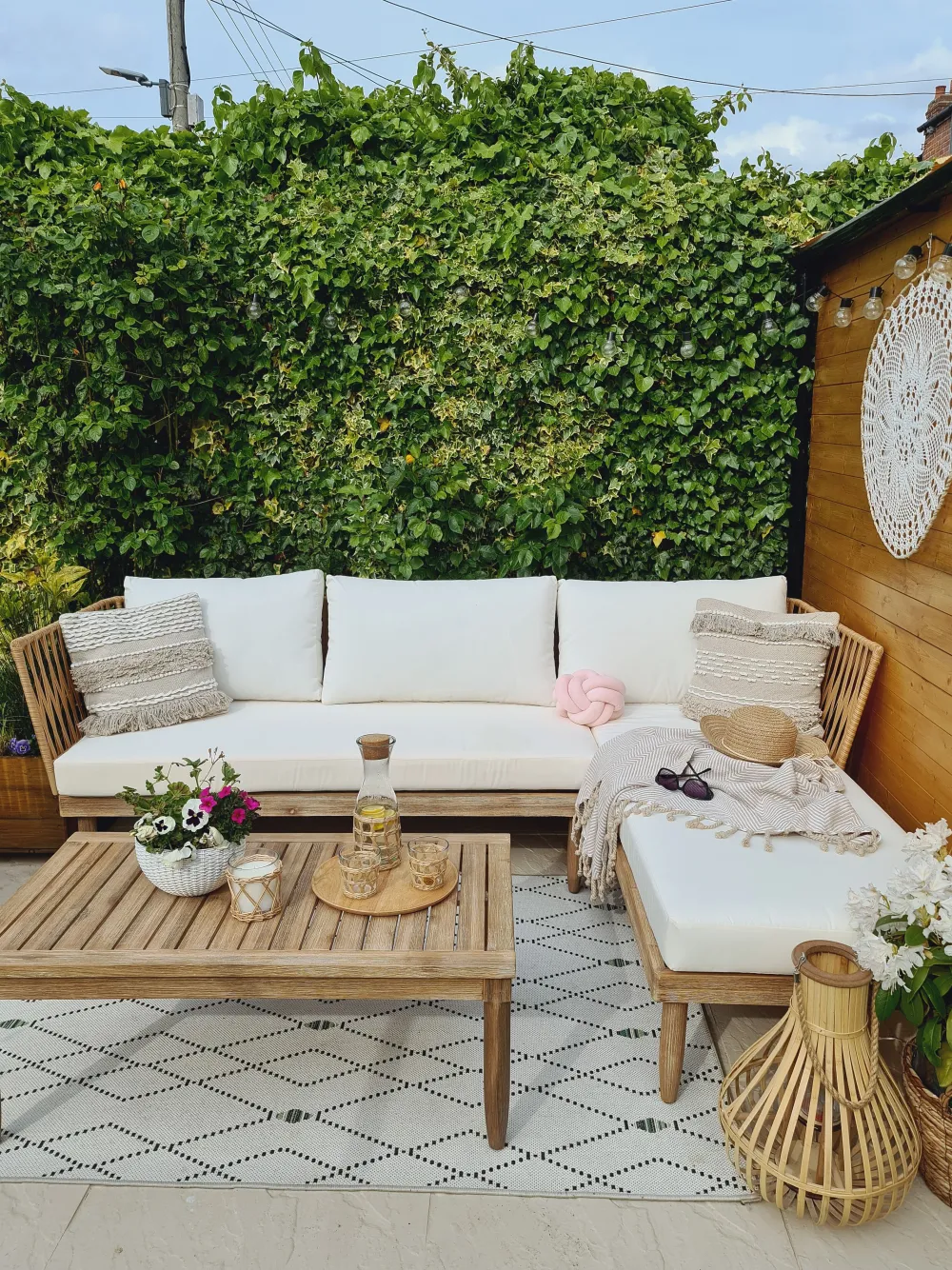 Ulkokalusteet<Beliani 4-Istuttava Ulkosohvaryhma Akasiapuu Vasenk. Valkoinen Cremona