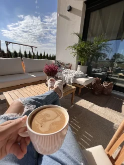 Ulkokalusteet<Beliani 4-Istuttava Ulkosohvaryhma Akasiapuu Vasenk. Valkoinen Cremona