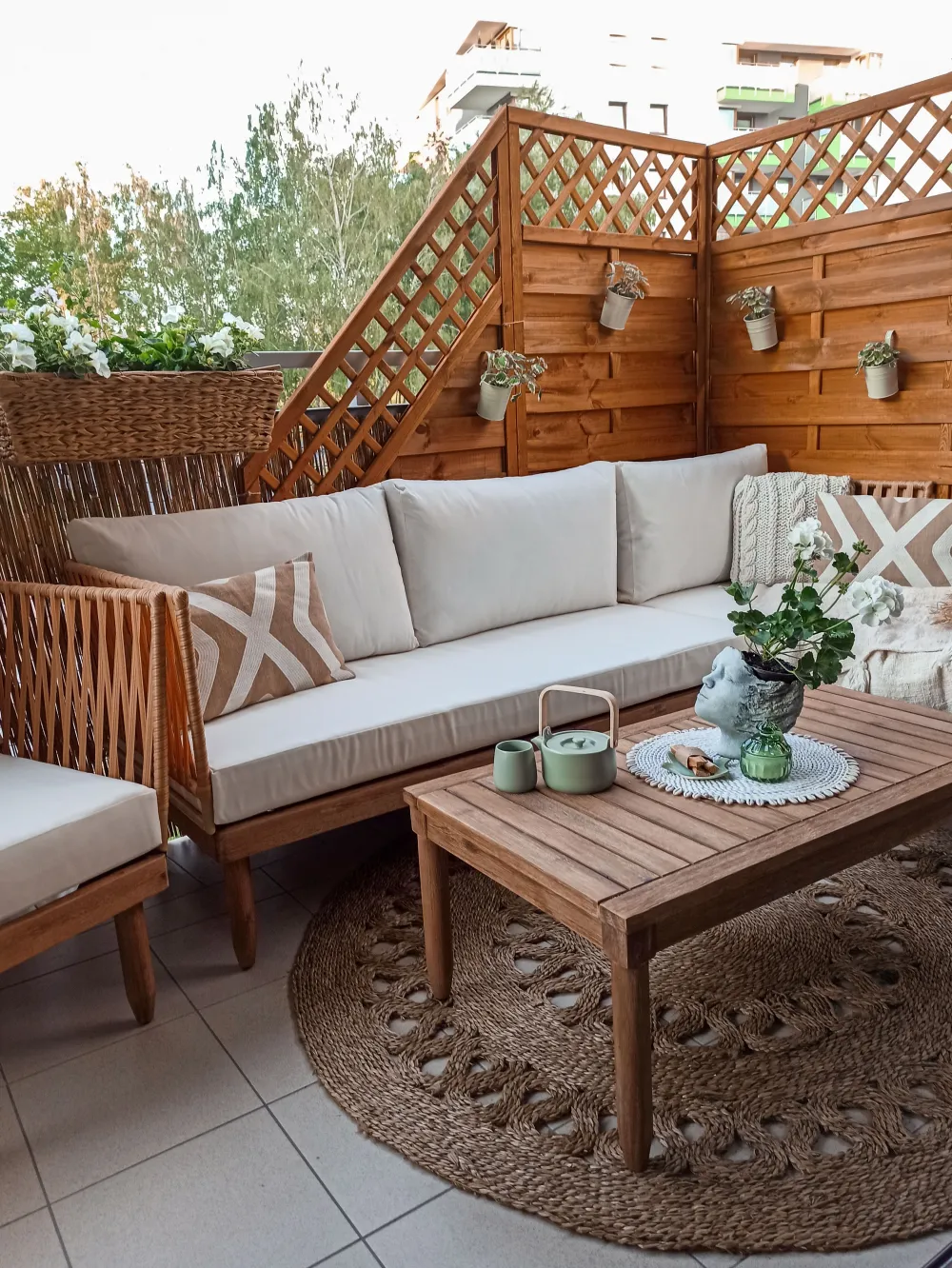 Ulkokalusteet<Beliani 4-Istuttava Ulkosohvaryhma Akasiapuu Vasenk. Valkoinen Cremona