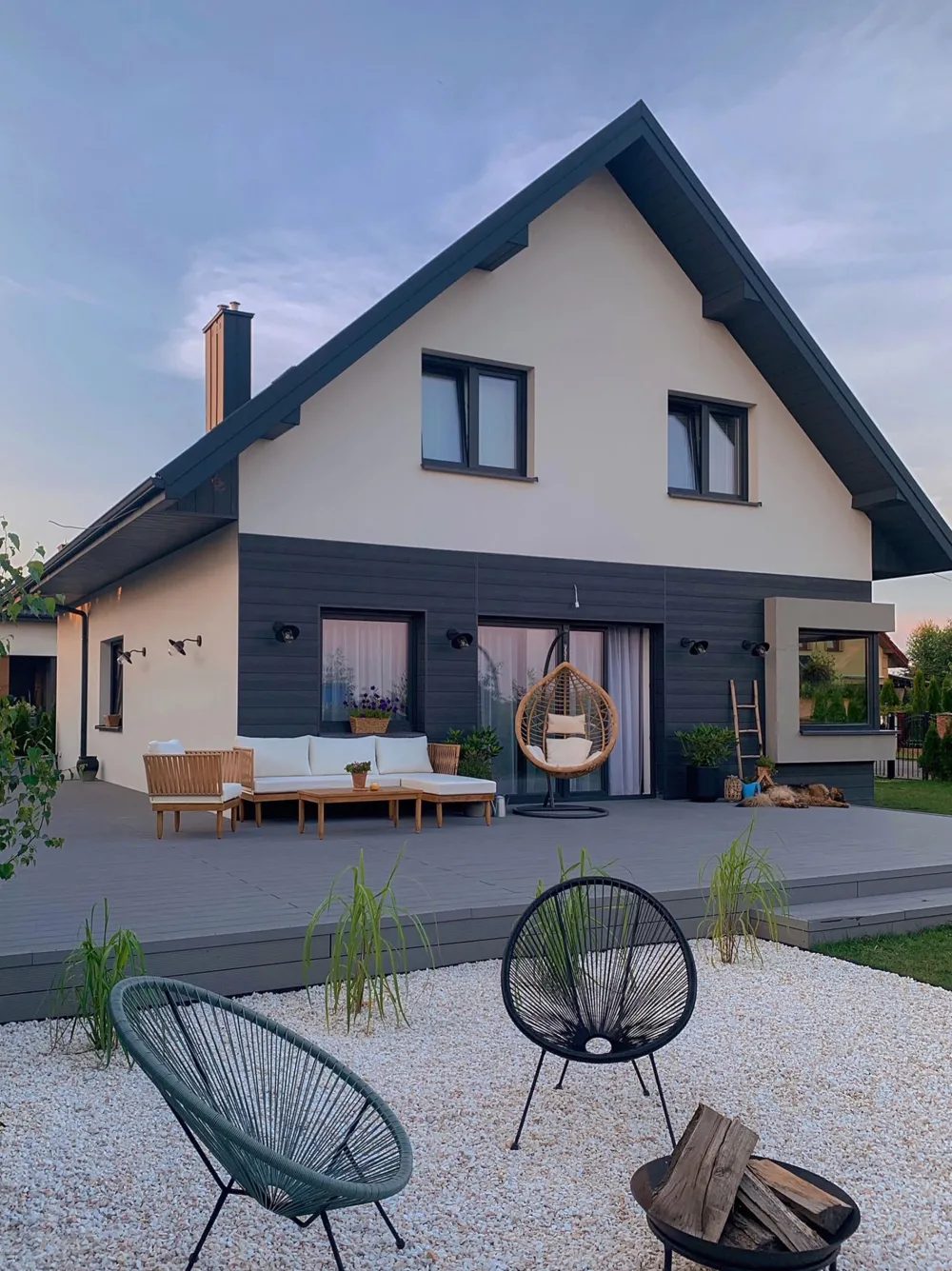 Ulkokalusteet<Beliani 4-Istuttava Ulkosohvaryhma Akasiapuu Vasenk. Valkoinen Cremona