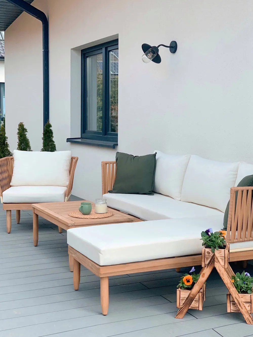 Ulkokalusteet<Beliani 4-Istuttava Ulkosohvaryhma Akasiapuu Vasenk. Valkoinen Cremona