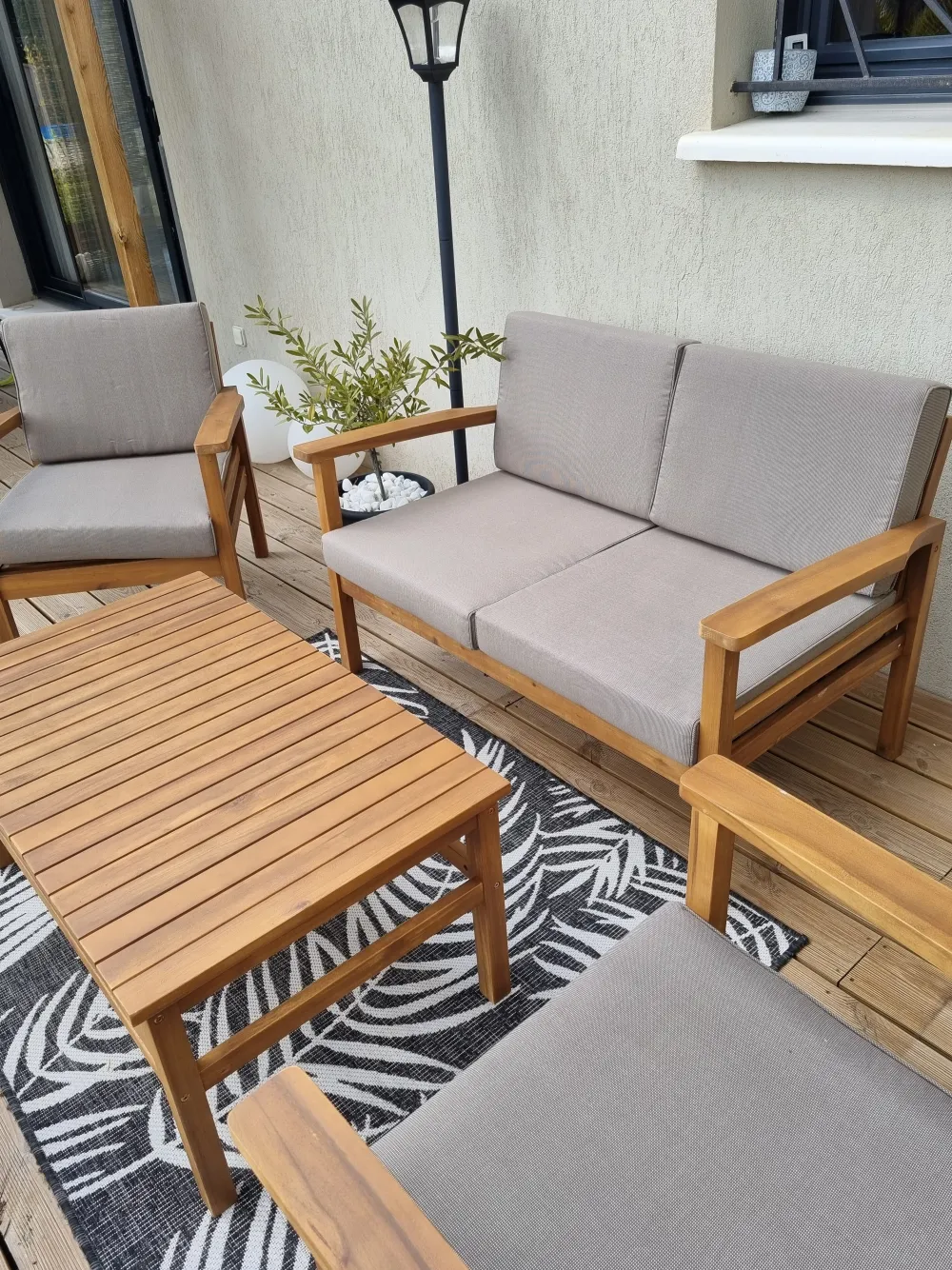 Clearance Beliani 4-Istuttava Ulkosohvaryhma Akaasia Vaalea Puu Manila