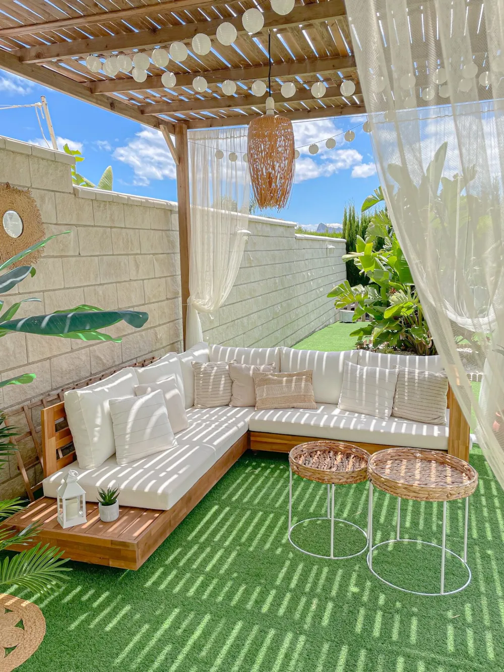 Ulkokalusteet<Beliani 5-Istuttava Ulkosohvaryhma Akasiapuu Vasenk. Valkoinen Marettimo