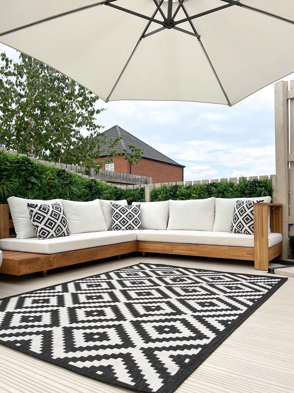 Ulkokalusteet<Beliani 5-Istuttava Ulkosohvaryhma Akasiapuu Vasenk. Valkoinen Marettimo