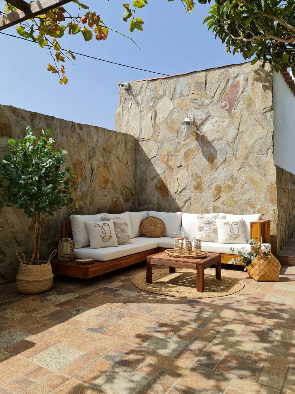 Ulkokalusteet<Beliani 5-Istuttava Ulkosohvaryhma Akasiapuu Vasenk. Valkoinen Marettimo