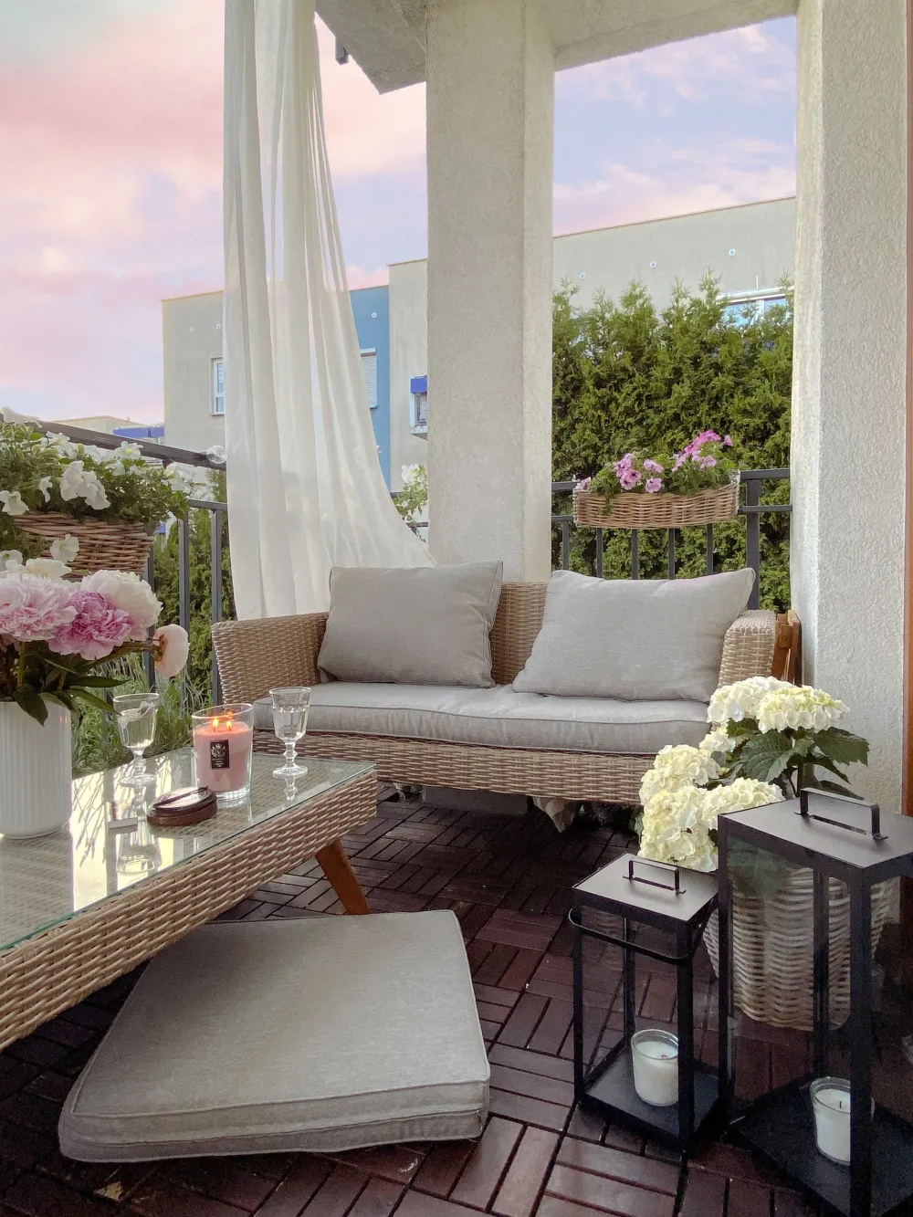 Ulkokalusteet<Beliani 4-Istuttava Ulkosohvaryhma Polyrottinki Harmaa Vittoria