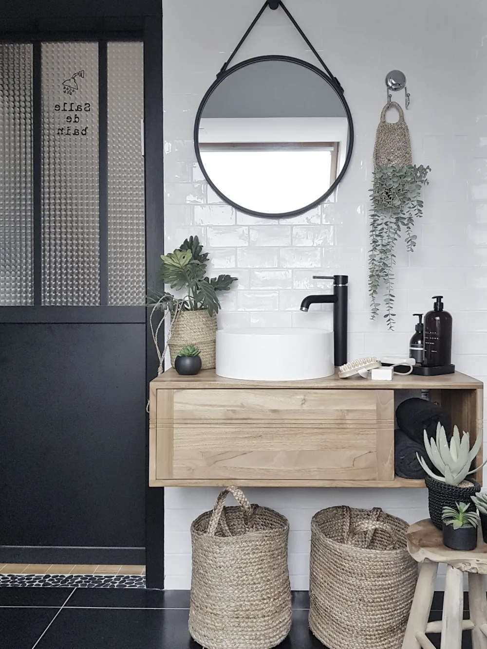 Lastenhuone<Beliani Juuttikori Hiekanruskea 2 Kpl Kaella