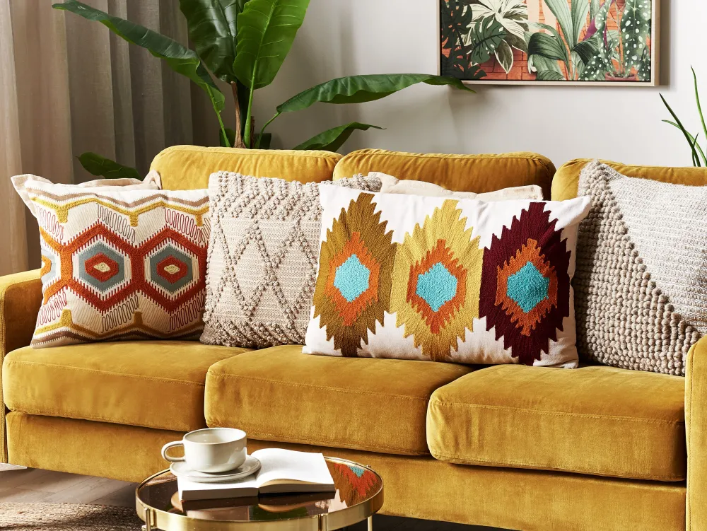 Tekstiilit<Beliani Koristetyyny Puuvilla Monivarinen Kirjailtu 40 X 60 Cm Danapur