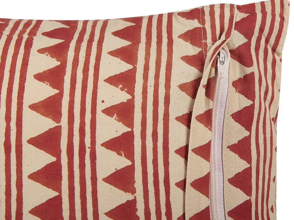 Tekstiilit<Beliani Koristetyyny Puuvilla Punainen/Beige 45 X 45 Cm Deglupta