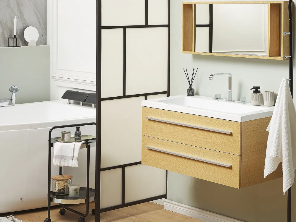 Säilytys<Beliani Kylpyhuoneen Kalusteet 3 Osaa Vaalea Puu Almeria