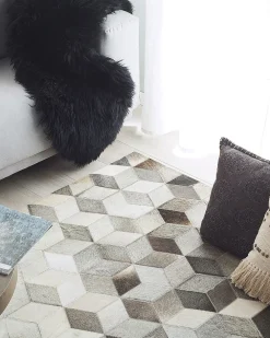 Matot<Beliani Lampaantalja Musta Uluru