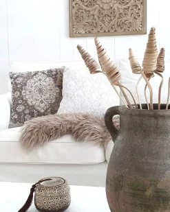 Matot<Beliani Lampaantalja Ruskea Uluru