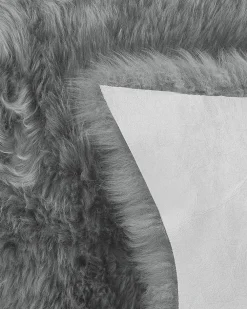 Matot<Beliani Lampaantalja Vaaleanharmaa Uluru