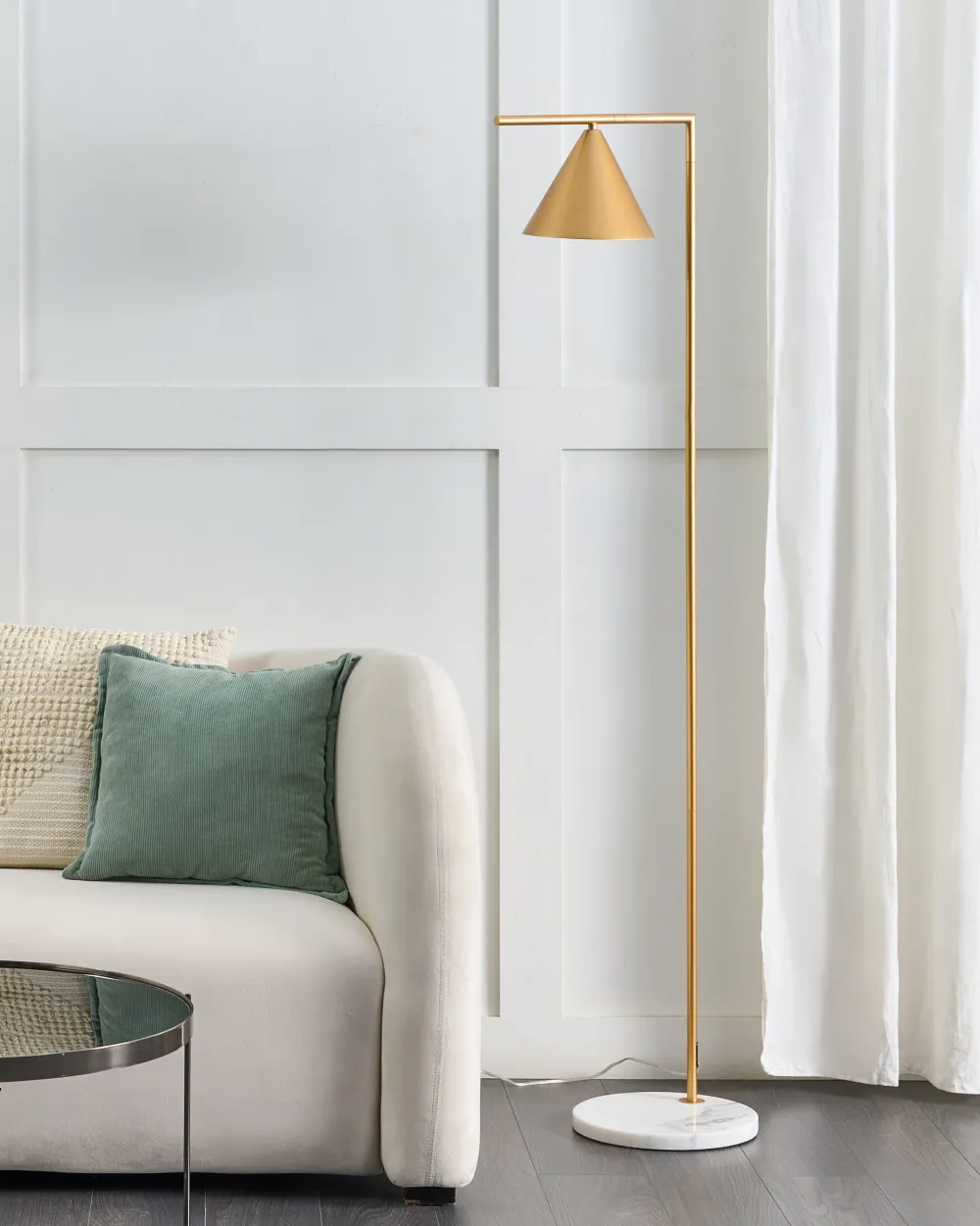 Valaisimet<Beliani Lattiavalaisin Rauta Kulta Mocal