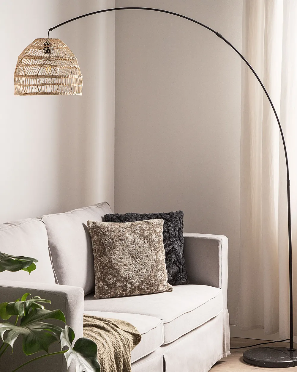 Valaisimet<Beliani Lattiavalaisin Rottinki Luonnonvari/Musta Guaviare