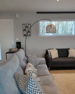 Valaisimet<Beliani Lattiavalaisin Rottinki Luonnonvari/Musta Guaviare