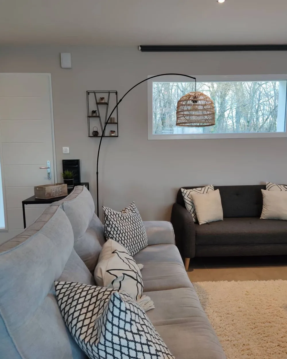 Valaisimet<Beliani Lattiavalaisin Rottinki Luonnonvari/Musta Guaviare