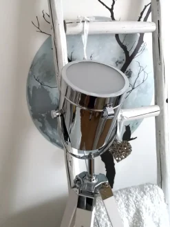 Store Beliani Lattiavalaisin Valkoinen Alzette