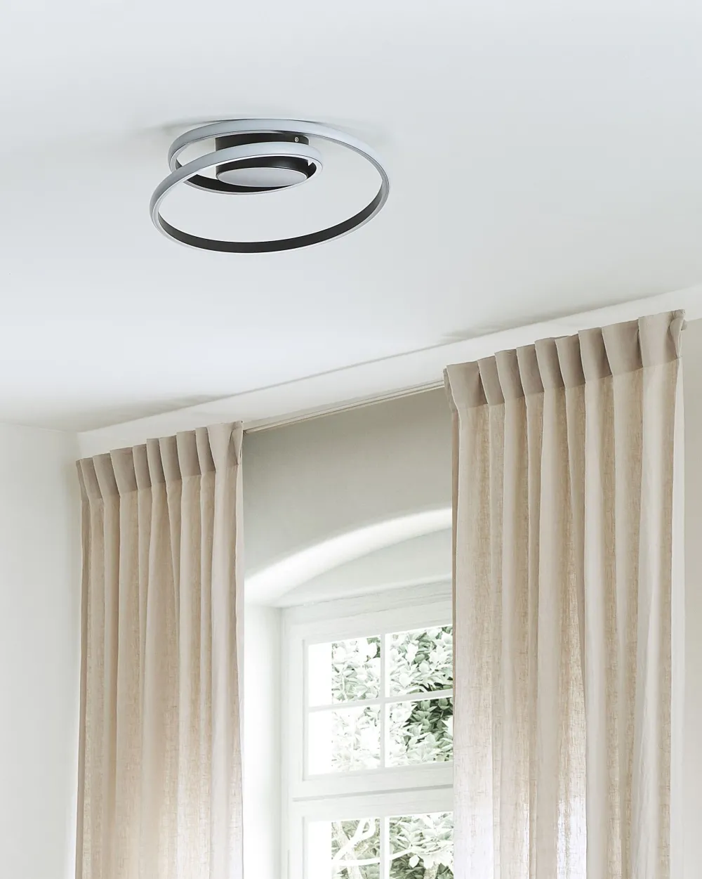 Valaisimet<Beliani Led-Kattovalaisin Alumiini Musta Naryn