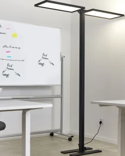 Valaisimet<Beliani Led-Lattiavalaisin Alumiini Musta Sculptor