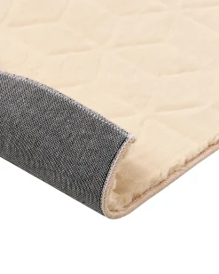 Matot<Beliani Matto Janiksen Tekoturkis Beige 160 X 230 Cm Thatta