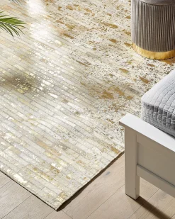 Matot<Beliani Matto Lehmannahka Beige/Kulta 160 X 230 Cm Tokul