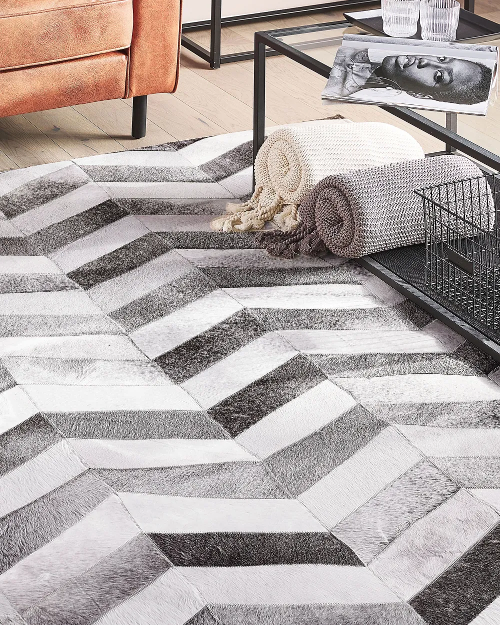 Clearance Beliani Matto Lehmannahka Harmaa 140 X 200 Cm Aksaz