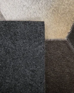 Matot<Beliani Matto Lehmannahka Harmaa/Valkoinen 160 X 230 Cm Sason