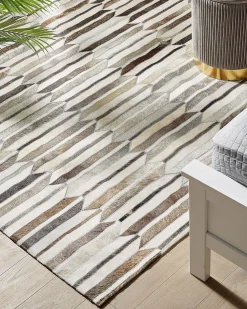 Matot<Beliani Matto Lehmannahka Ruskea/Beige 160 X 230 Cm Kulalar