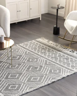 Matot<Beliani Matto Musta/Valkoinen 160 X 230 Cm Savuca