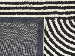 Matot<Beliani Matto Puuvilla Musta/Valkoinen 140 X 200 Cm Bareli