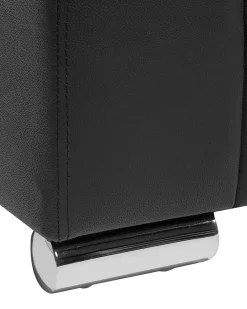 Sale Beliani Musta Nahkaverhoiltu Nojatuoli Helsinki