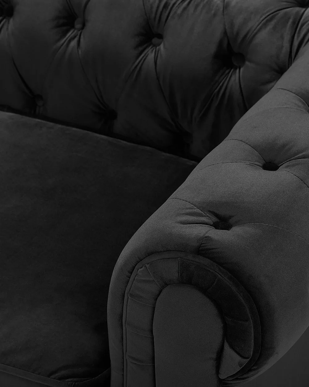 Nojatuolit<Beliani Musta Samettiverhoiltu Nojatuoli Chesterfield