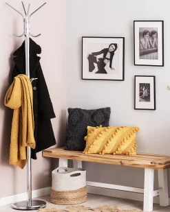 Shop Beliani Naulakko Ruostumaton Teras 12 Koukkua Hopea Claxton