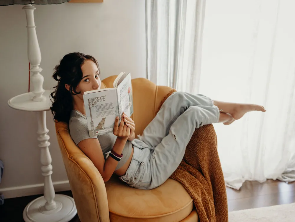 Nojatuolit<Beliani Nojatuoli Keltainen Sametti Lovikka