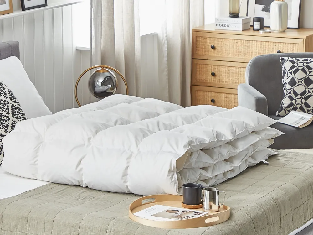 Cheap Beliani Peitto Ankan Untuvatayte Lammin 220 X 240 Cm Haramosh