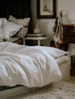 Cheap Beliani Peitto Ankan Untuvatayte Lammin 220 X 240 Cm Haramosh