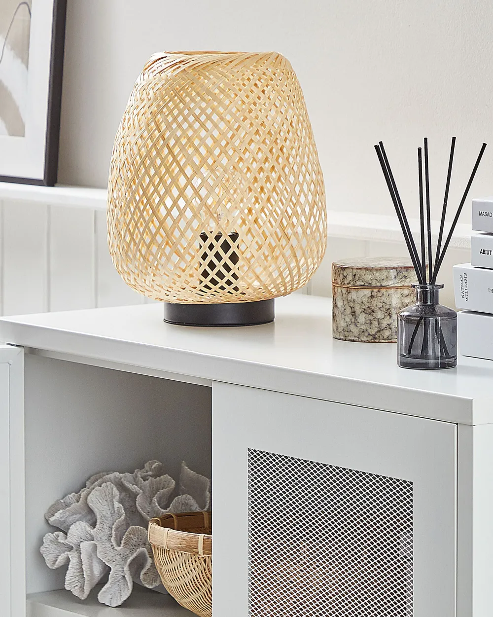 New Beliani Poytavalaisin Bambu Vaalea Puu Bomu