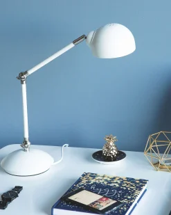 Lastenhuone<Beliani Poytavalaisin Metalli Valkoinen Helmand