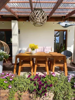 Outlet Beliani Puutarhapoyta Akaasia Vaalea Puu 210 X 90 Cm Livorno