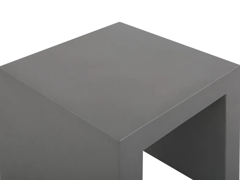 Sale Beliani Puutarhasetti 6 Jakkaraa Betoni Taranto