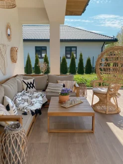 Tuolit<Beliani Riikinkukkotuoli Rottinki Luonnonvari Emmanuelle